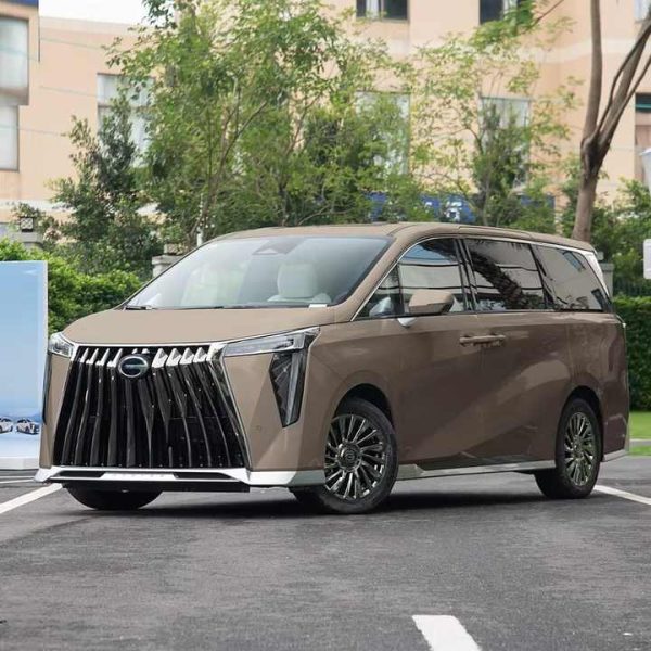 2024 Trumpchi M8 Grandmaster Hybrid MPC - Image 3