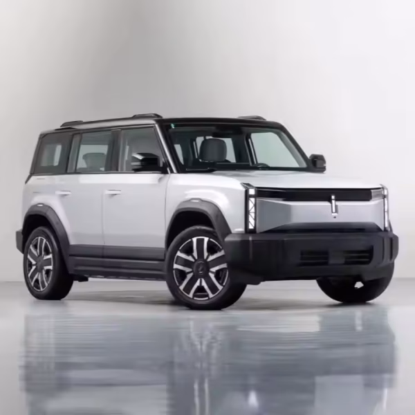 2024 Chery Icar 03 Mini Electric SUV — изображение 2