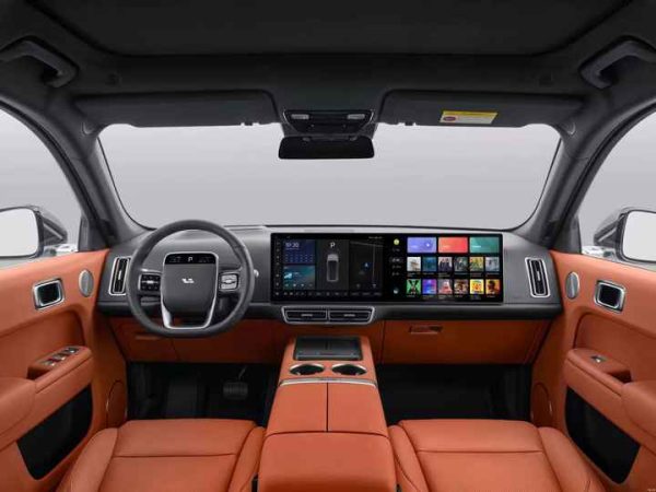 Lixiang L7 Long Range Hybrid SUV - Image 4
