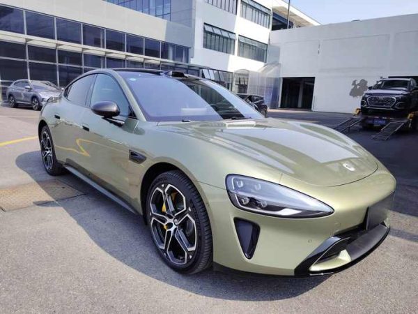 2024 Xiaomi Su7 Max 4WD Electric Sedan - Image 4
