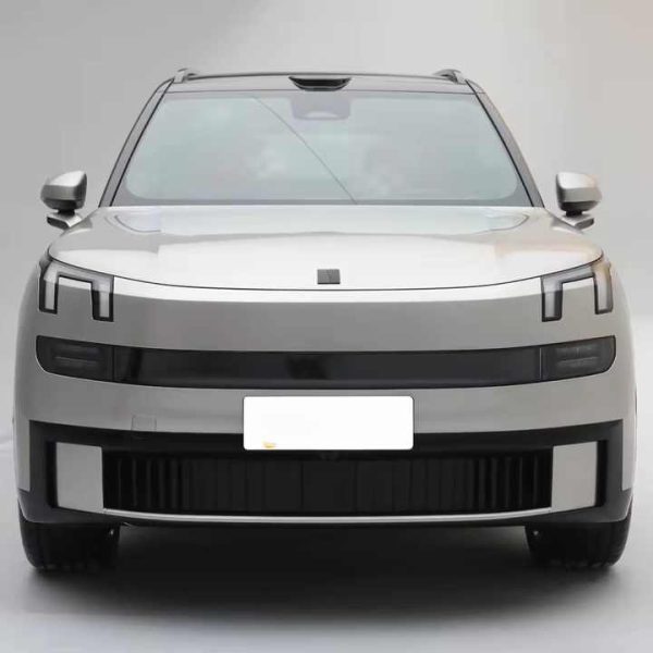 2024 GEELY LYNK&CO 900 Plug-In Hybrid - Image 2