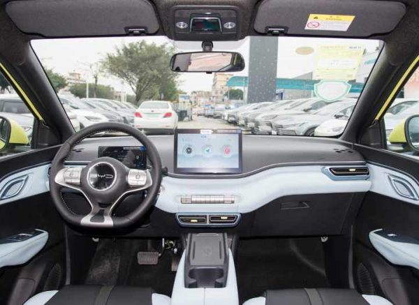 2024 BYD Left-Hand Drive Car 405km Range — изображение 6