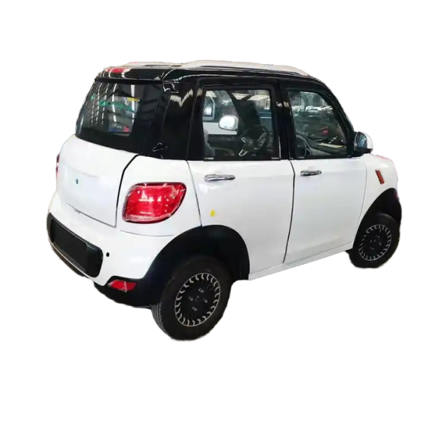Made in China 4-Door 4-Seat Mini Car - Image 3
