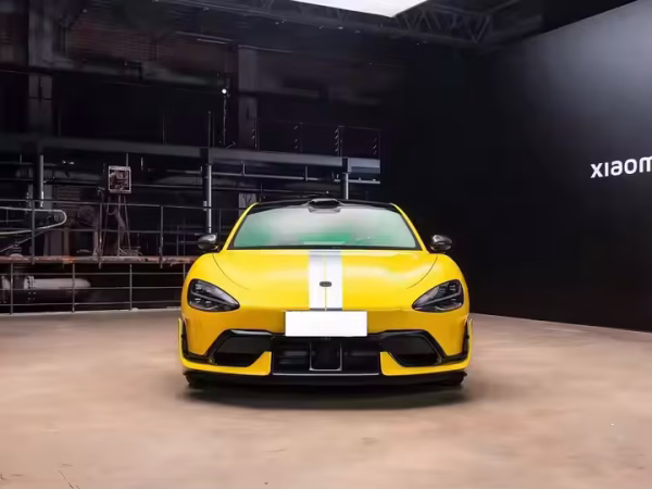 2025 SU7 Ultra EV – High-Performance & New Energy - Image 4