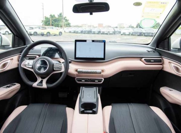2024 BYD Left-Hand Drive Car 405km Range — изображение 4