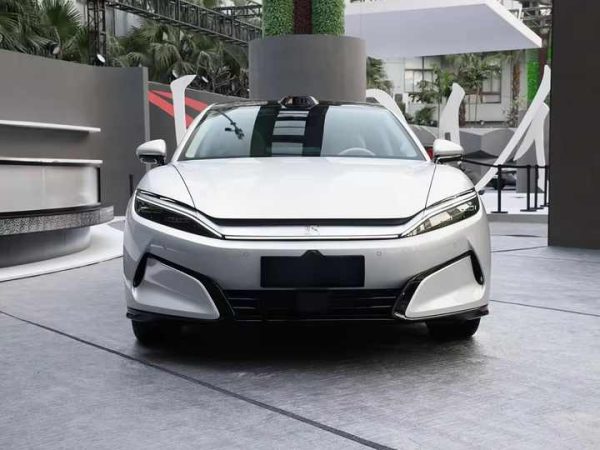 2025 BYD Han L DM-i DM-P 4WD Premium Edition — изображение 2