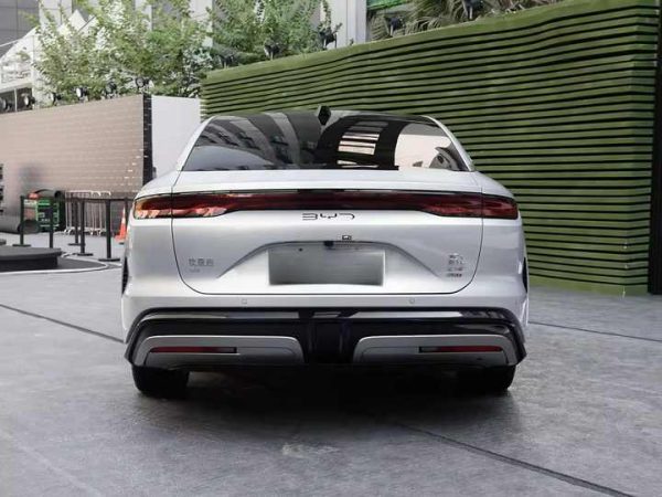 2025 BYD Han L DM-i DM-P 4WD Premium Edition — изображение 4