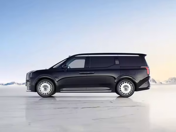 2025 ZEEKR 009 Glorious Edition Electric Car — изображение 3