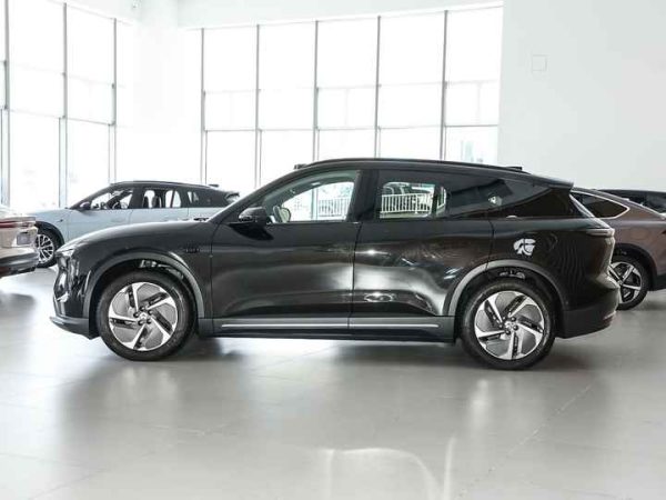 ⁦NIO ES6 5-Door 5-Seater Electric SUV⁩ - الصورة ⁦3⁩