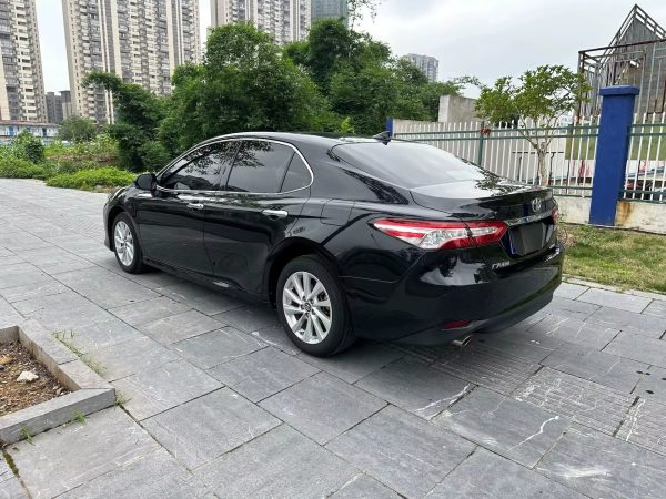2020 Acura 2.0G Used Car - Image 2