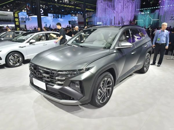 2020 Acura 2.0G Used Car - Image 4