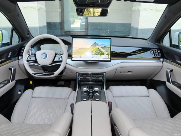 2023 BYD Tang Flagship SUV Electric - Image 3