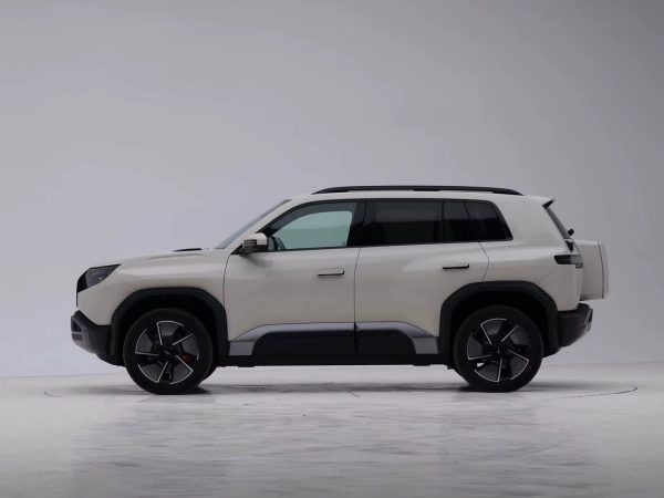 2025 BYD Equation Leopard 3 Titanium — изображение 3