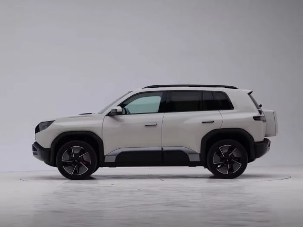 2025 BYD Fang Cheng Bao Titanium TITAN 3 — изображение 3