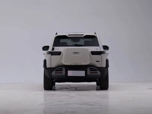 BYD Formula Leopard Titanium 3 SUV - Image 3