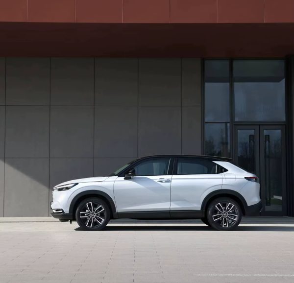 Vezel 2WD Five-Door Gasoline SUV 5-Seater for Sale in China — изображение 3